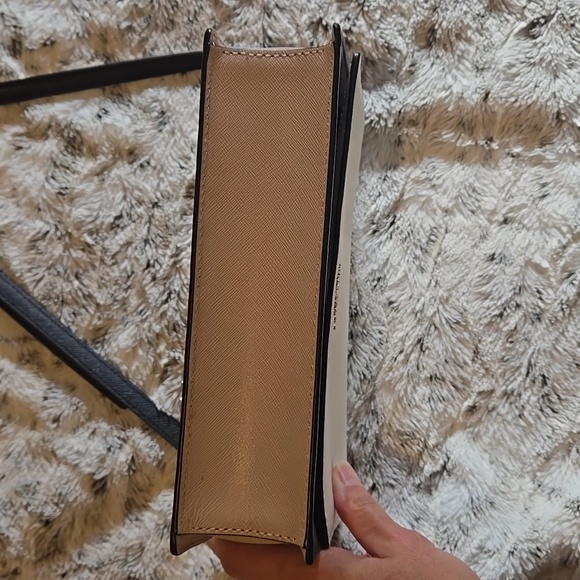 Kate spade purse - Picture 3 of 7